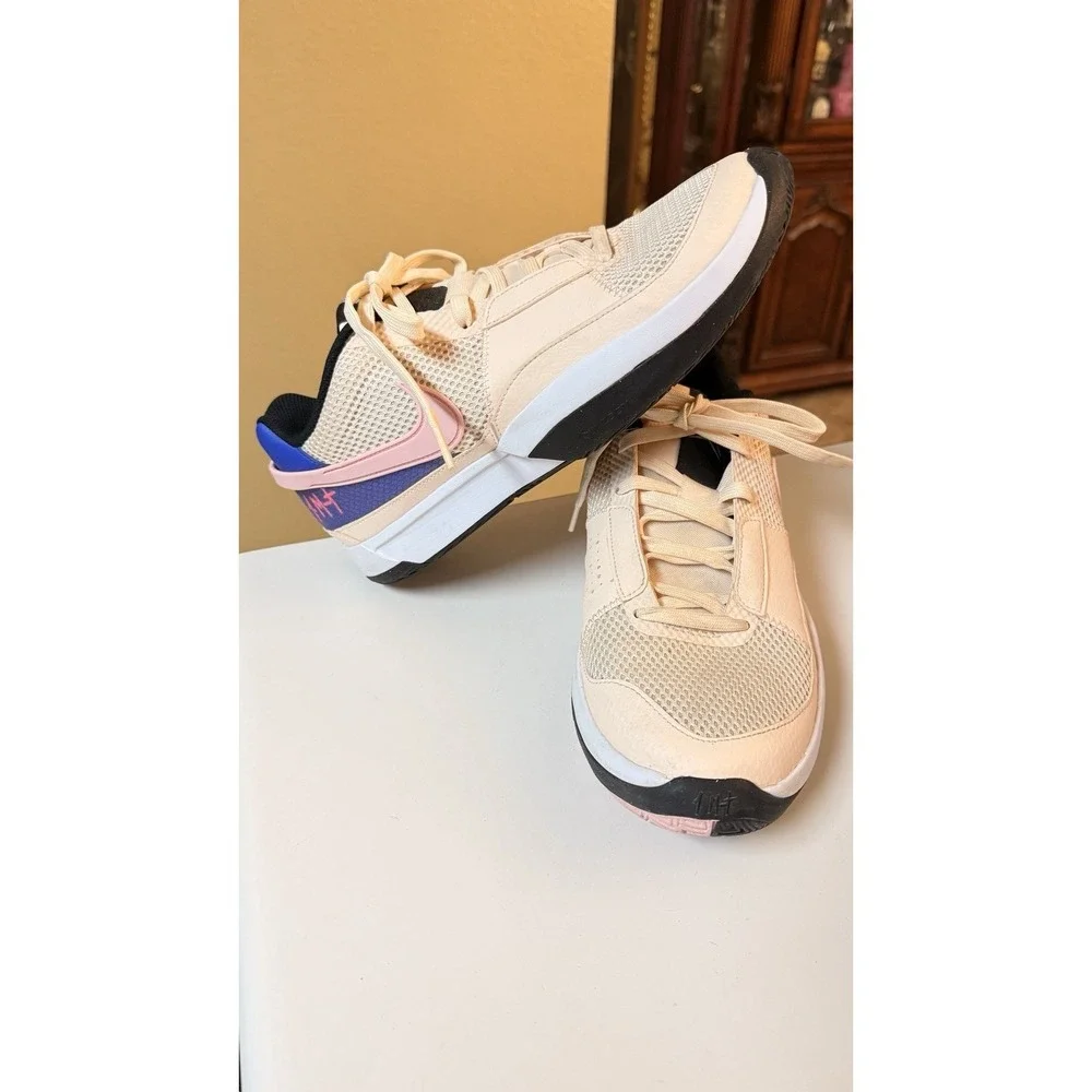 Nike Ja 1 Guava Ice Basketball Shoes Mens 9.5 Pink DR8785-802 Zoom Air